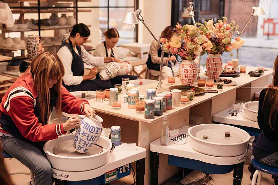 pottery painting class link image