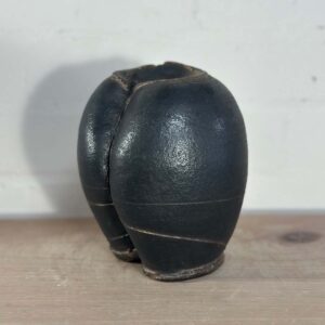 small bellied vessel