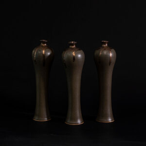 set of 3 black vases