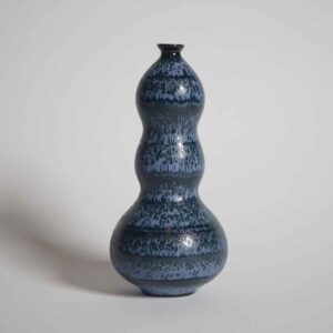 vase number 13