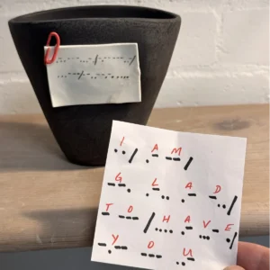 vase 10