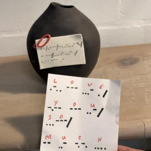 vase 9